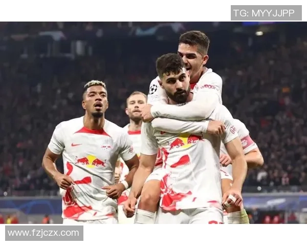 世界杯冷门回顾莱比锡与曼联激战成平局乌龙球引发全场热议